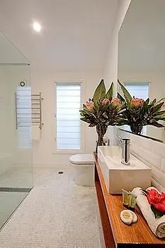 Konukevi Arcadia House Otel Byron Bay