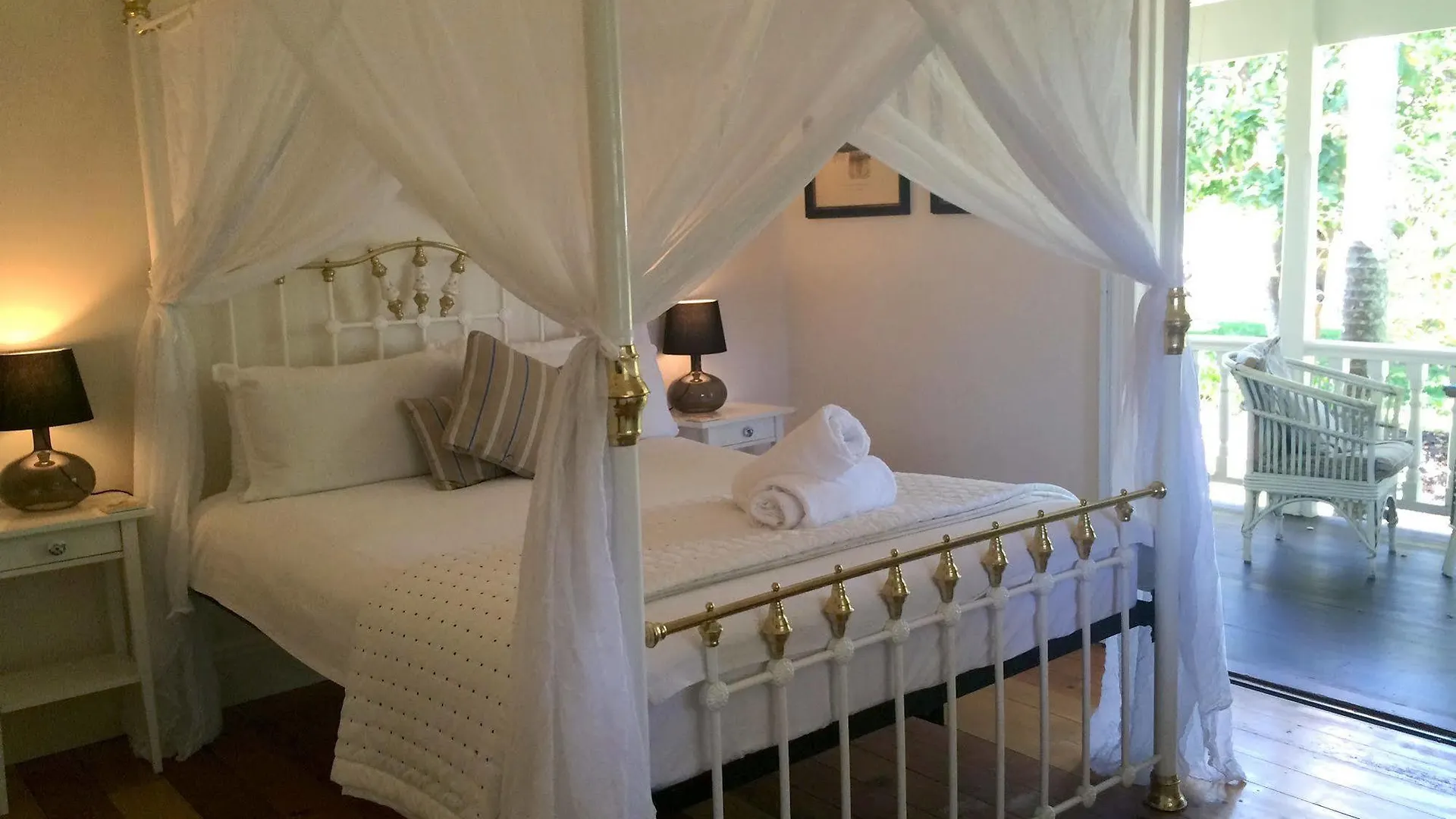 Arcadia House Otel Byron Bay
