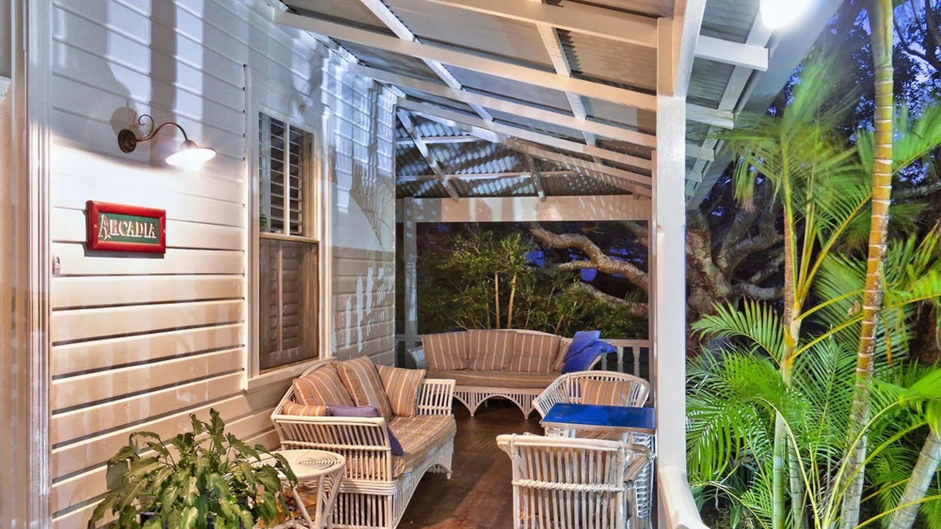 Arcadia House Otel Byron Bay Avustralya